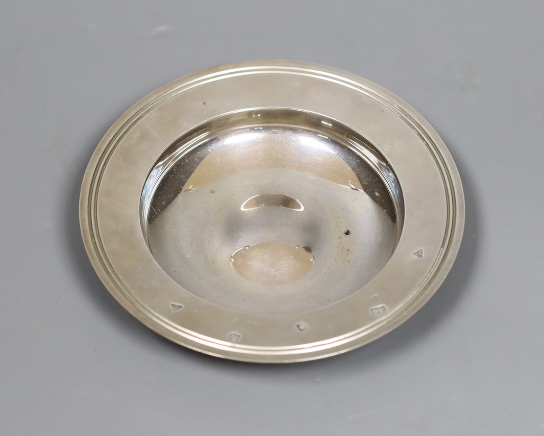 A modern silver armada dish by Garrard & Co, London, 1993, 15cm, 173 grams.